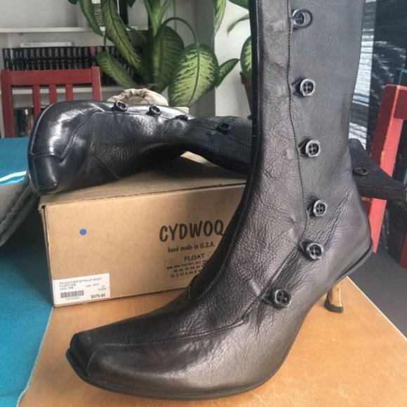 Brand new CYDWOQ Float Black leather boots size 39.5, in box. - Picture 1 of 5